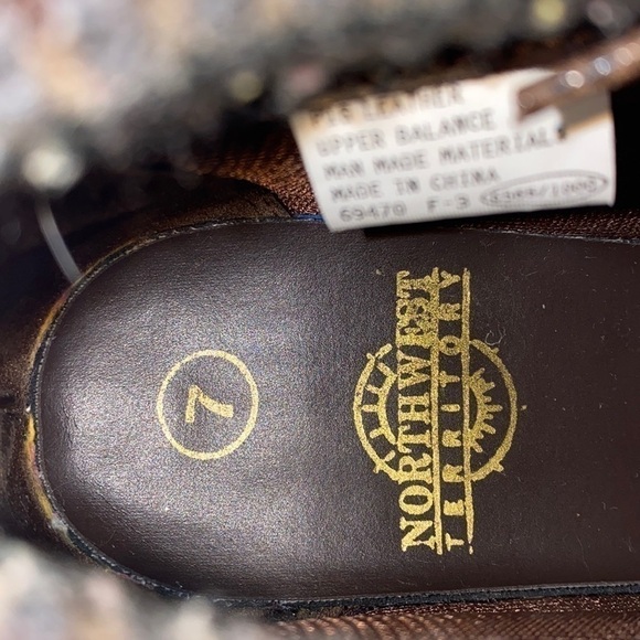 northwest Territory Leather Boots with Sweater Trim Size 7 - Picture 11 of 12
